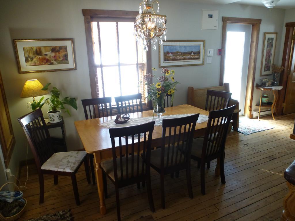 B&B Les Deux Pignons Petit-Saguenay Extérieur photo