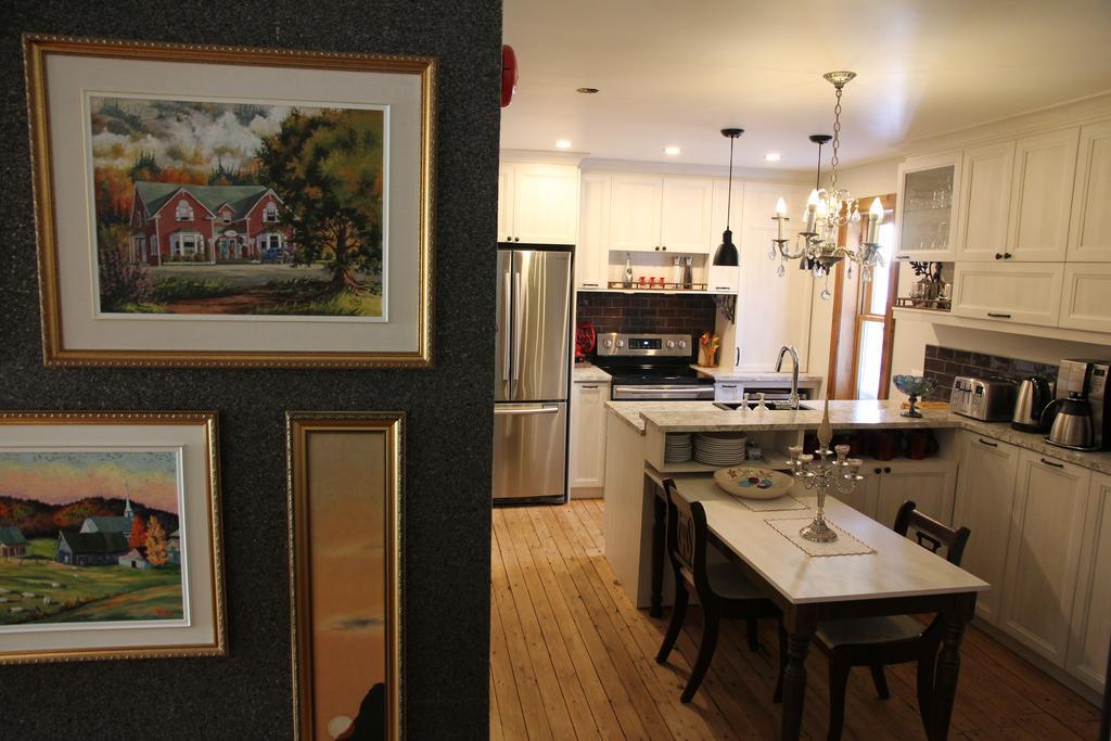B&B Les Deux Pignons Petit-Saguenay Extérieur photo