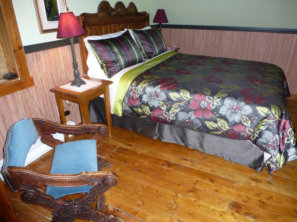 B&B Les Deux Pignons Petit-Saguenay Extérieur photo