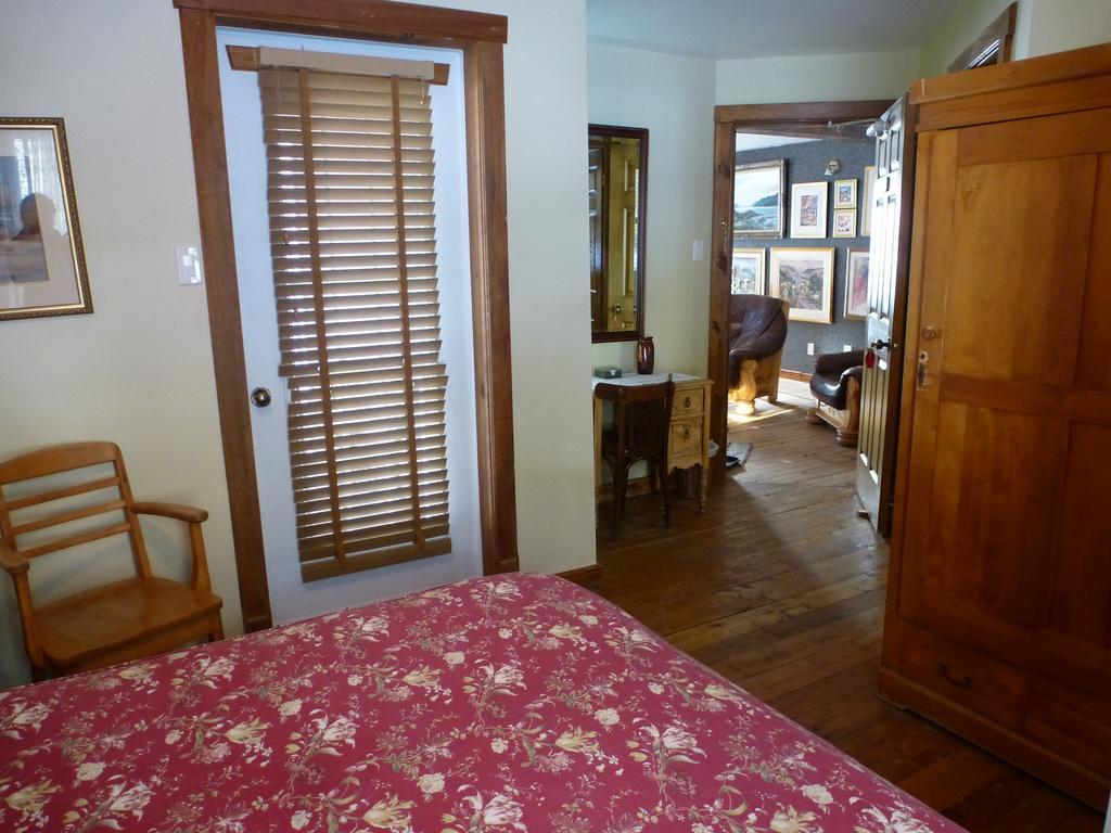 B&B Les Deux Pignons Petit-Saguenay Extérieur photo